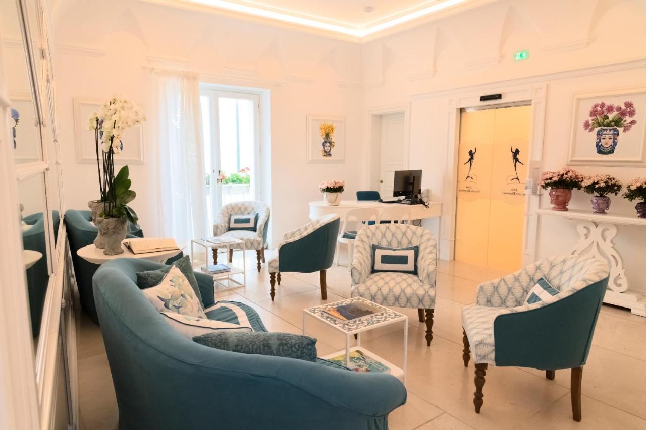 Piazzetta Diefenbach Capri Luaran gambar