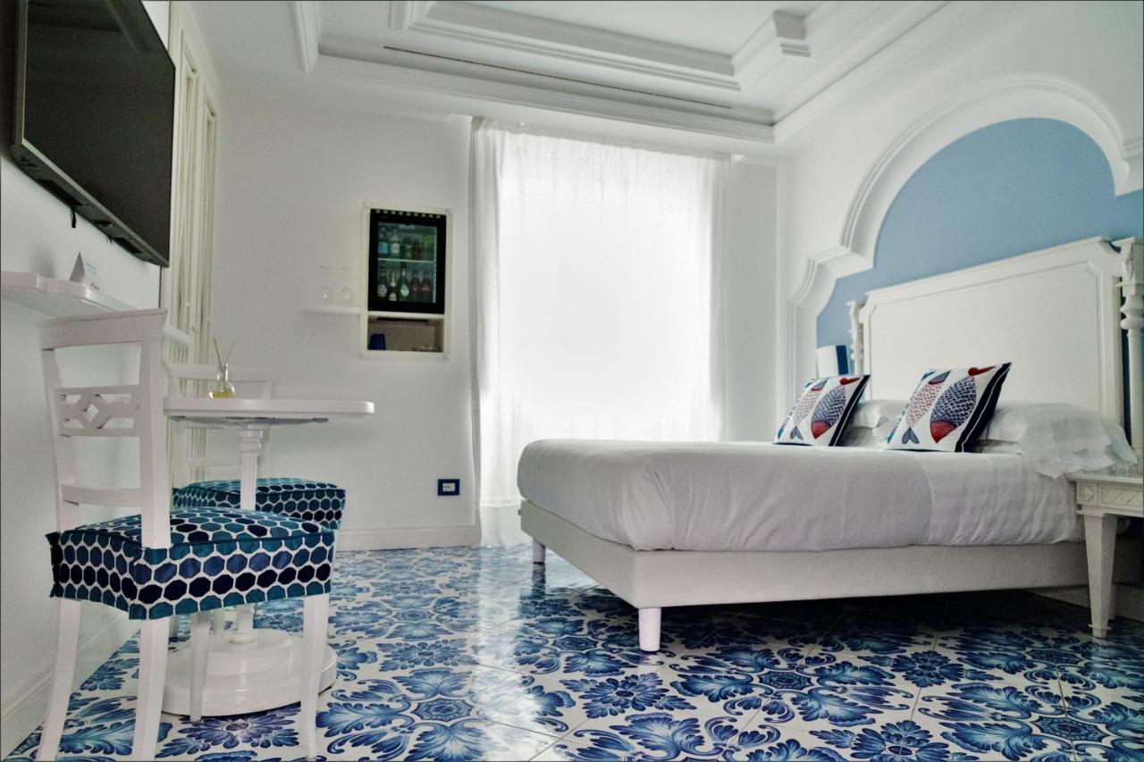 Piazzetta Diefenbach Capri Luaran gambar