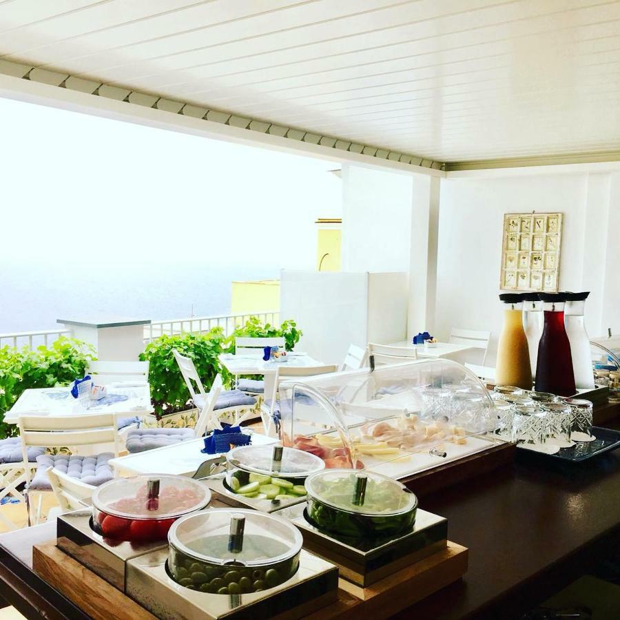 Piazzetta Diefenbach Capri Luaran gambar